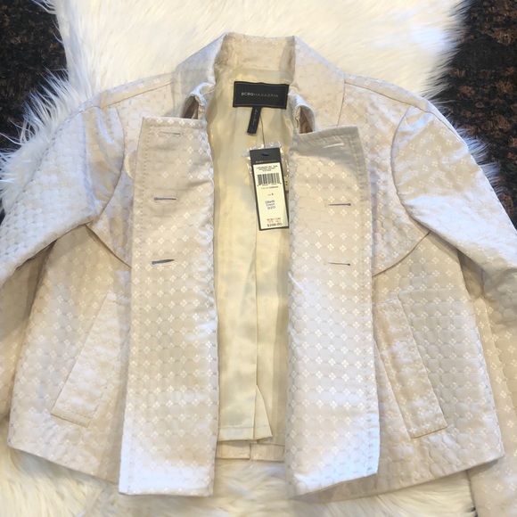 BCBG MaxAzria Crop Jacket NWT - Picture 4 of 6